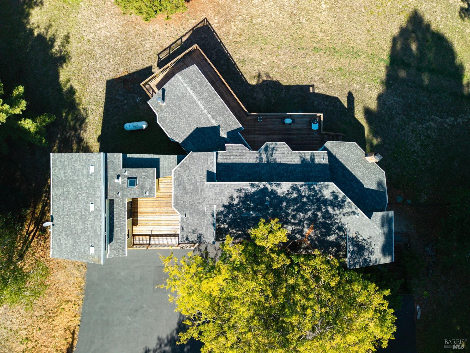 819 Jonive Road Sebastopol CA 95472