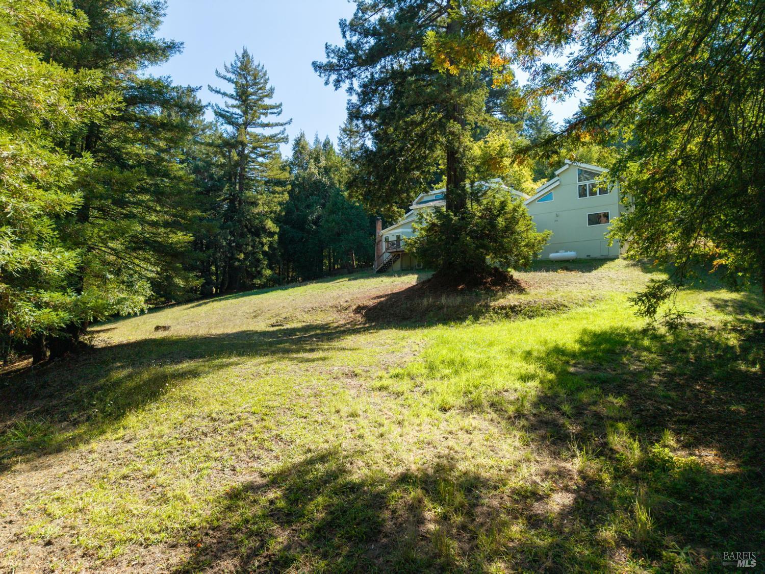 819 Jonive Road Sebastopol CA 95472