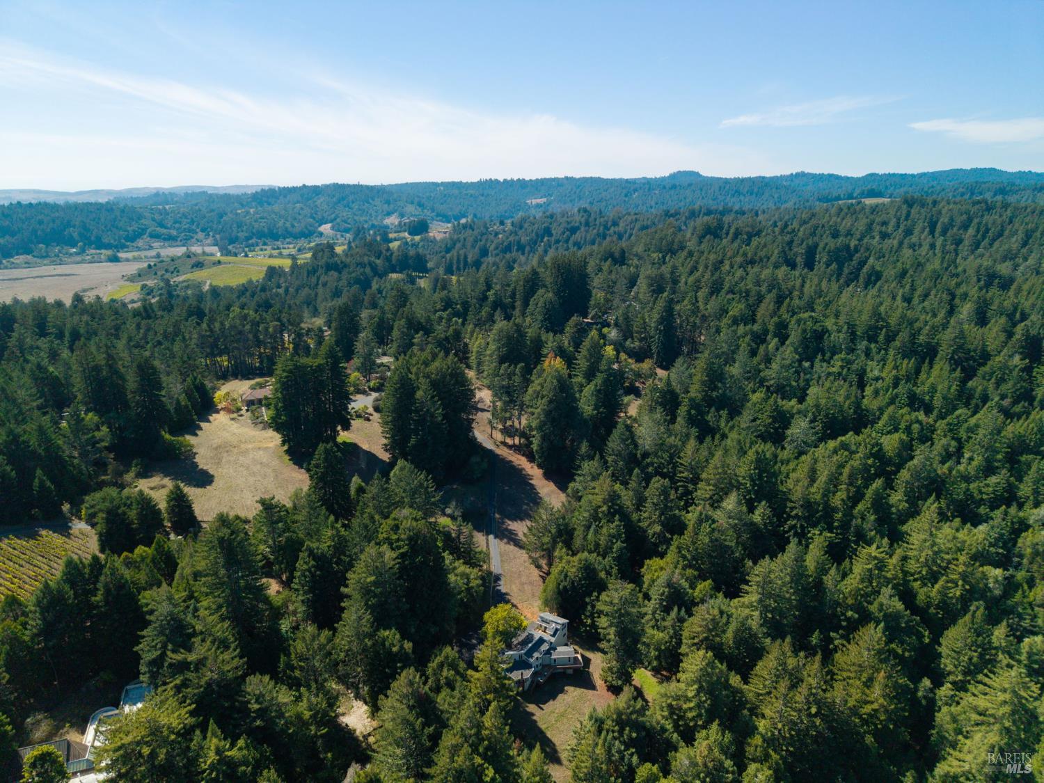 819 Jonive Road Sebastopol CA 95472