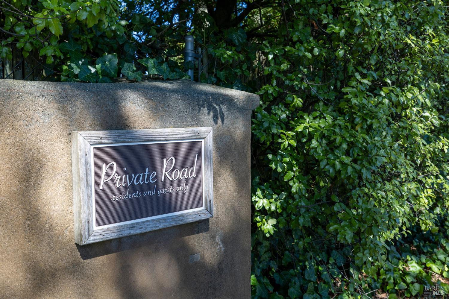 819 Jonive Road Sebastopol CA 95472