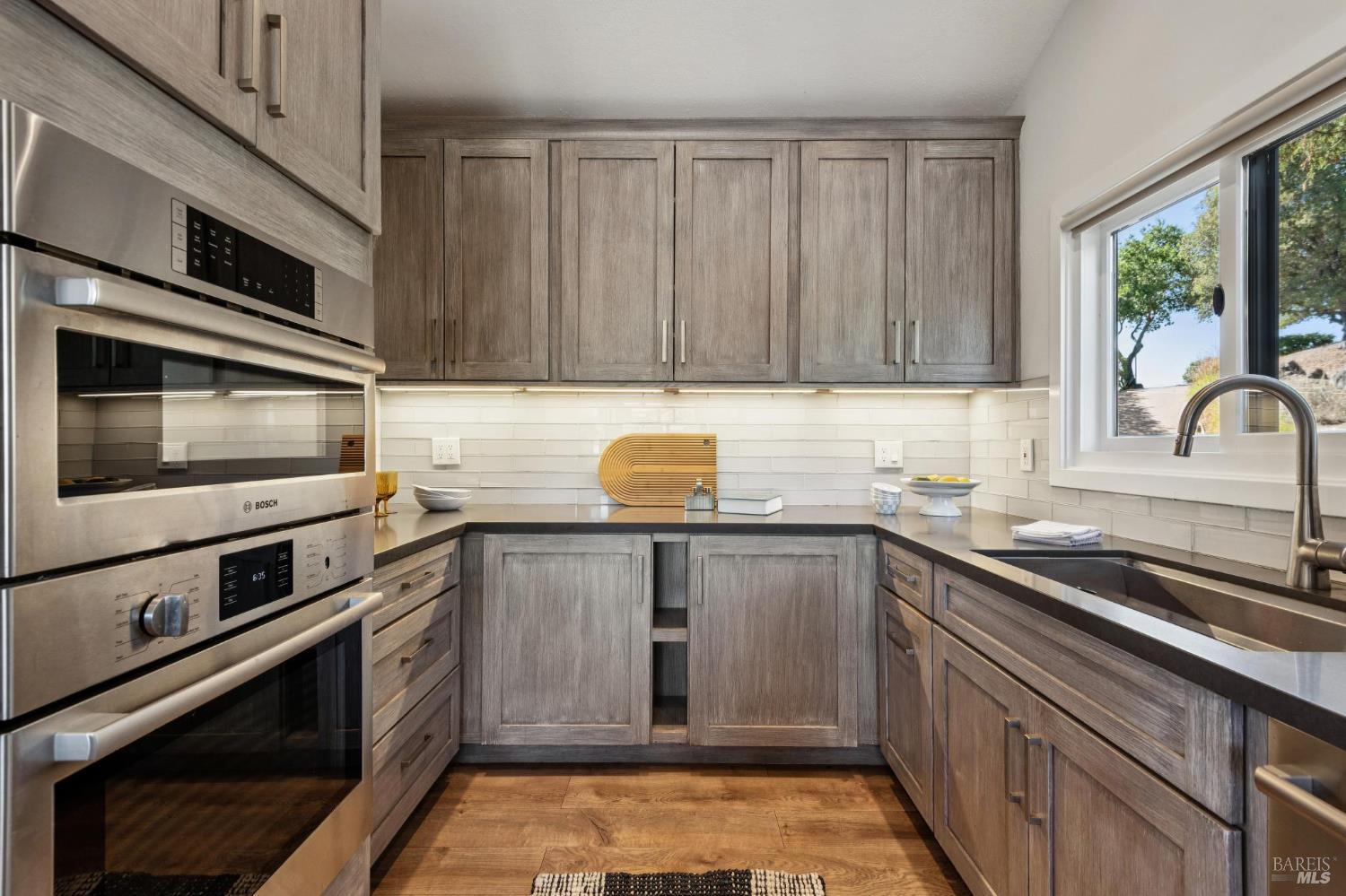 34 Tomahawk Drive San Anselmo CA 94960
