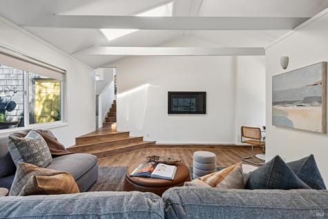 34 Tomahawk Drive San Anselmo CA 94960