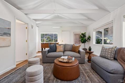 34 Tomahawk Drive San Anselmo CA 94960