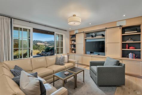 4200 Old Vineyard Lane Santa Rosa CA 95404