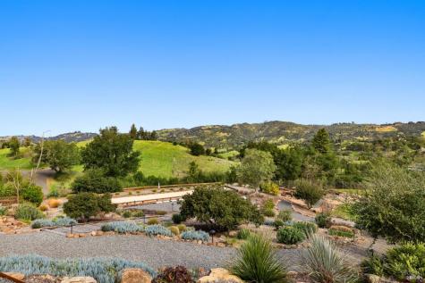 4200 Old Vineyard Lane Santa Rosa CA 95404