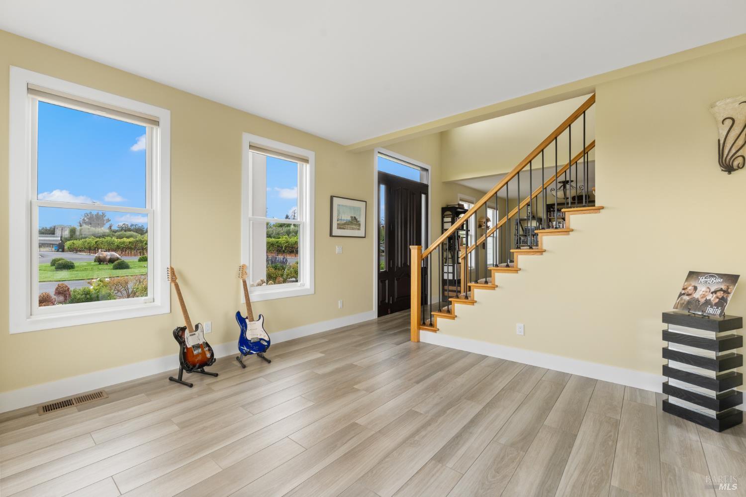 1626 Abramson Road Santa Rosa CA 95401