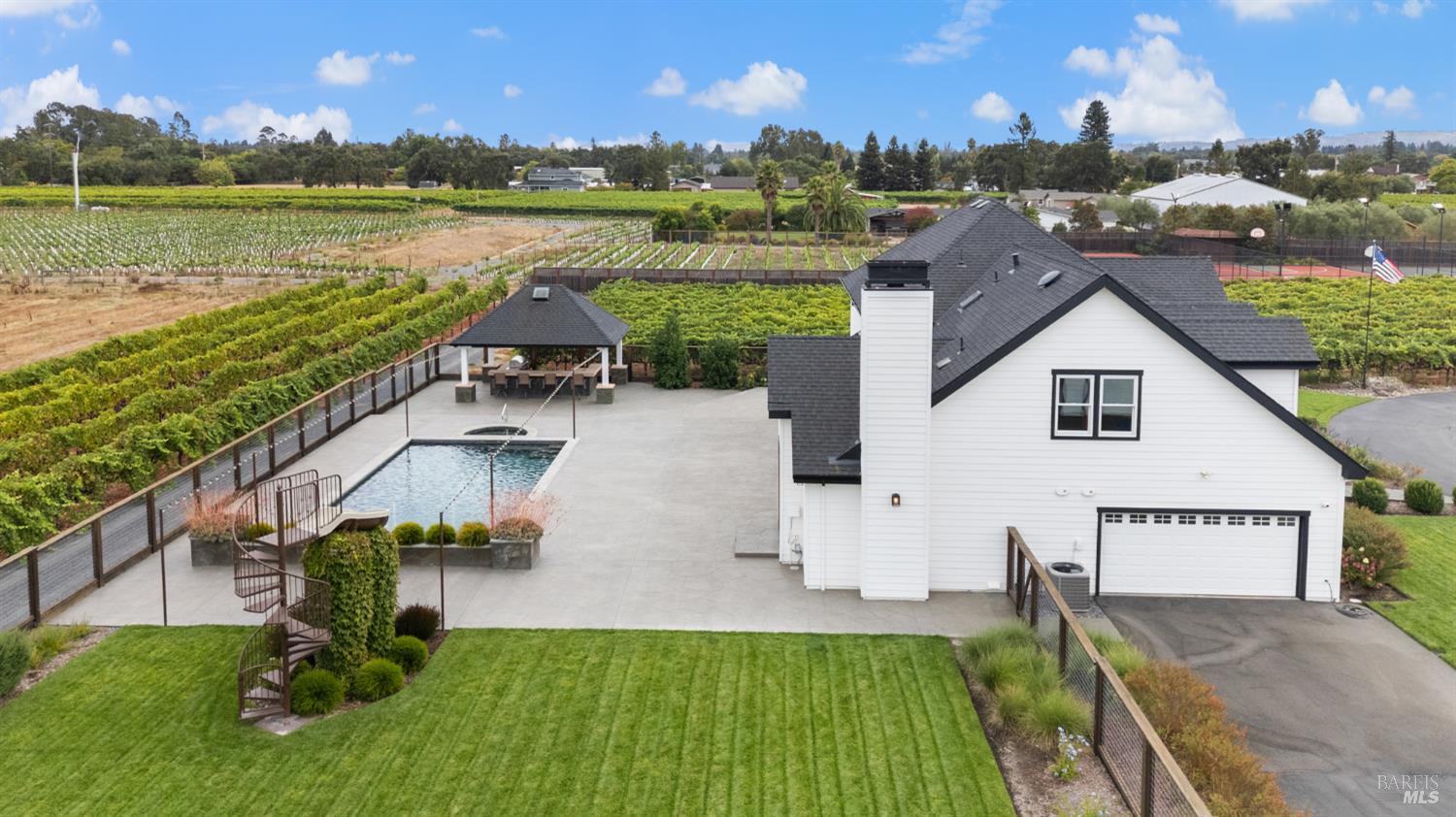 1626 Abramson Road Santa Rosa CA 95401