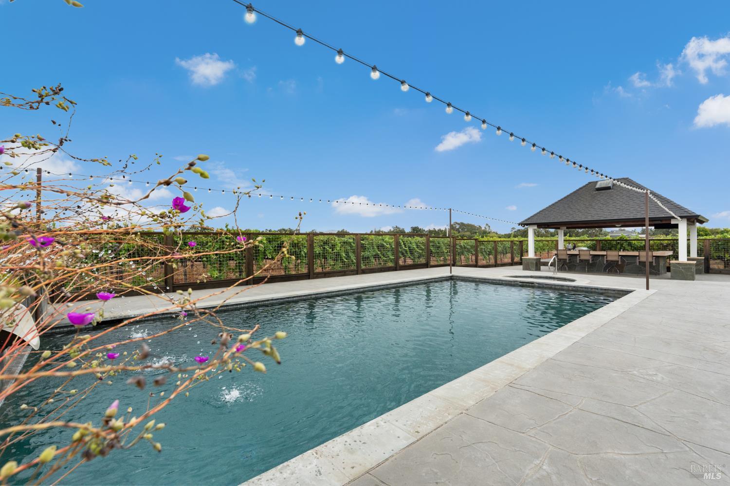 1626 Abramson Road Santa Rosa CA 95401
