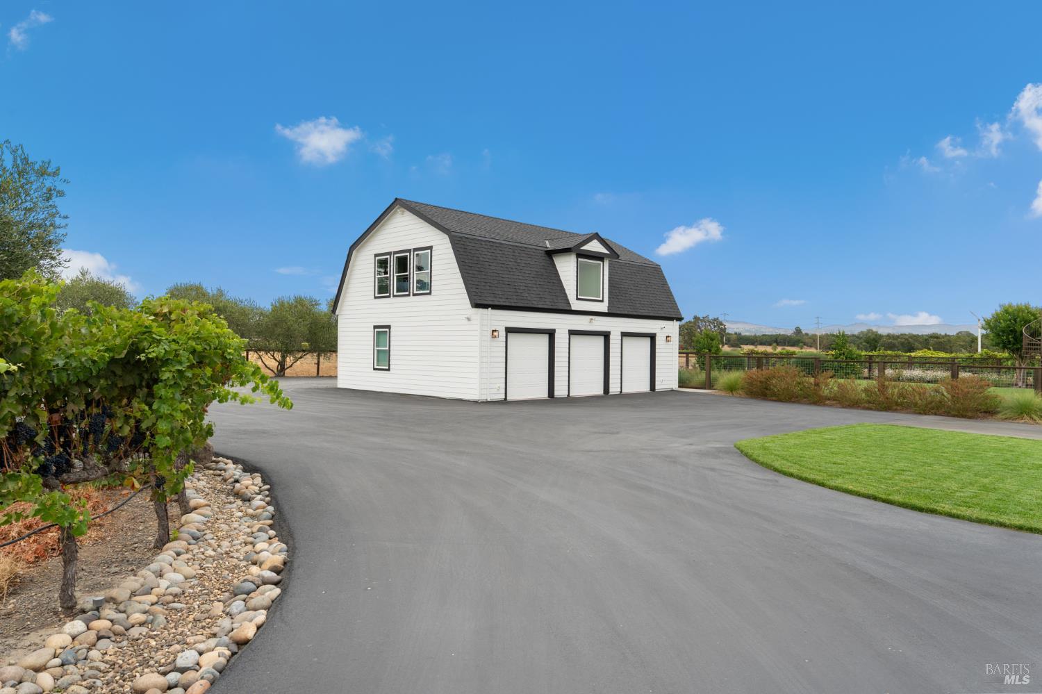 1626 Abramson Road Santa Rosa CA 95401
