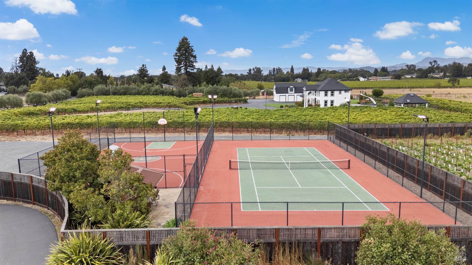 1626 Abramson Road Santa Rosa CA 95401
