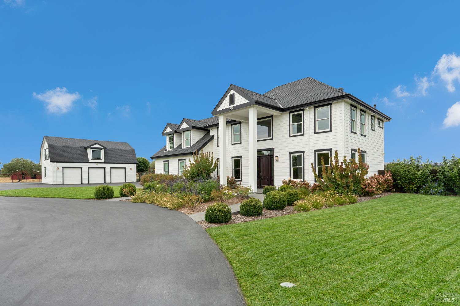 1626 Abramson Road Santa Rosa CA 95401