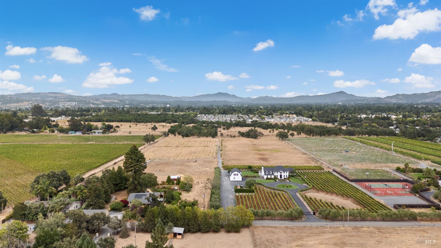 1626 Abramson Road Santa Rosa CA 95401