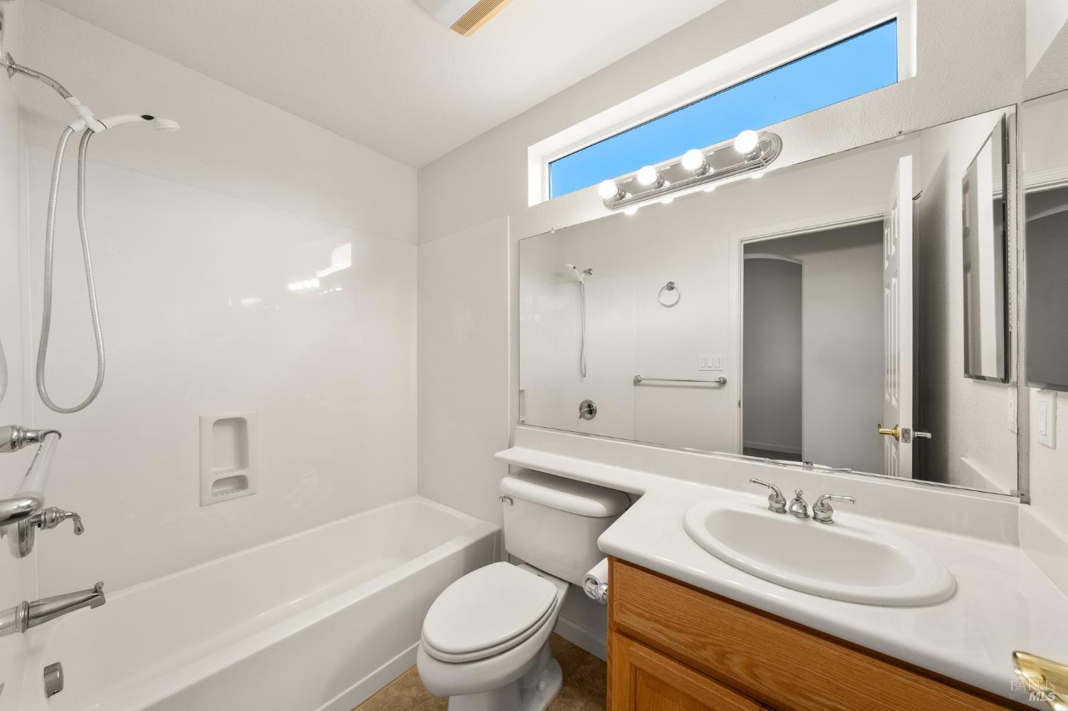 221 Riverside Drive Rio Vista CA 94571