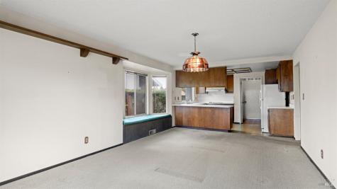 1917 Clydesdale Way Petaluma CA 94954