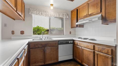1917 Clydesdale Way Petaluma CA 94954