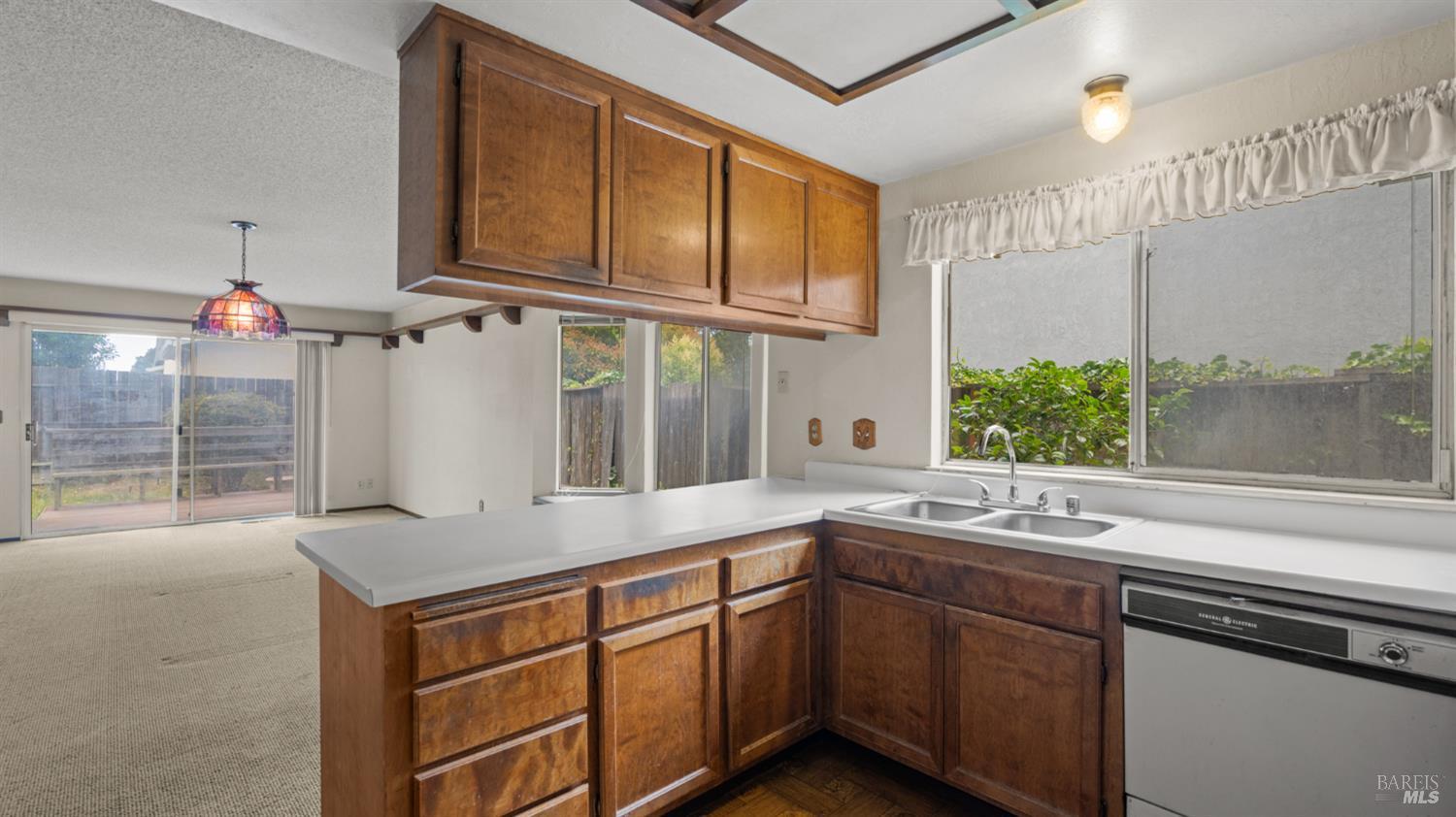 1917 Clydesdale Way Petaluma CA 94954