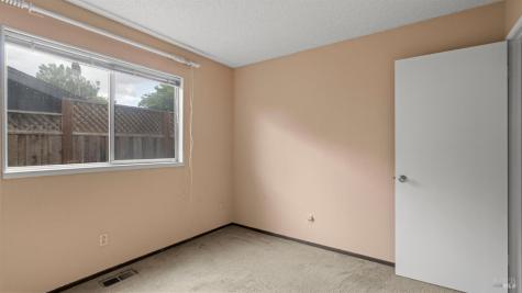 1917 Clydesdale Way Petaluma CA 94954