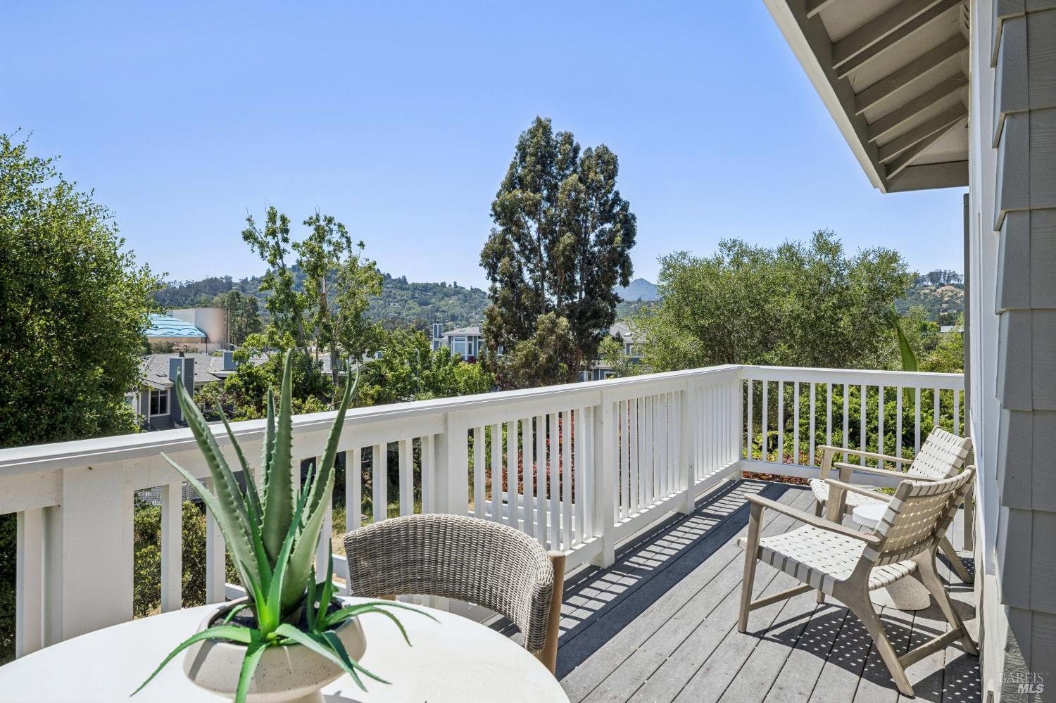 83 Vista Marin Drive San Rafael CA 94903
