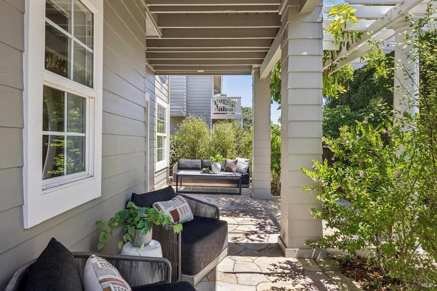 83 Vista Marin Drive San Rafael CA 94903
