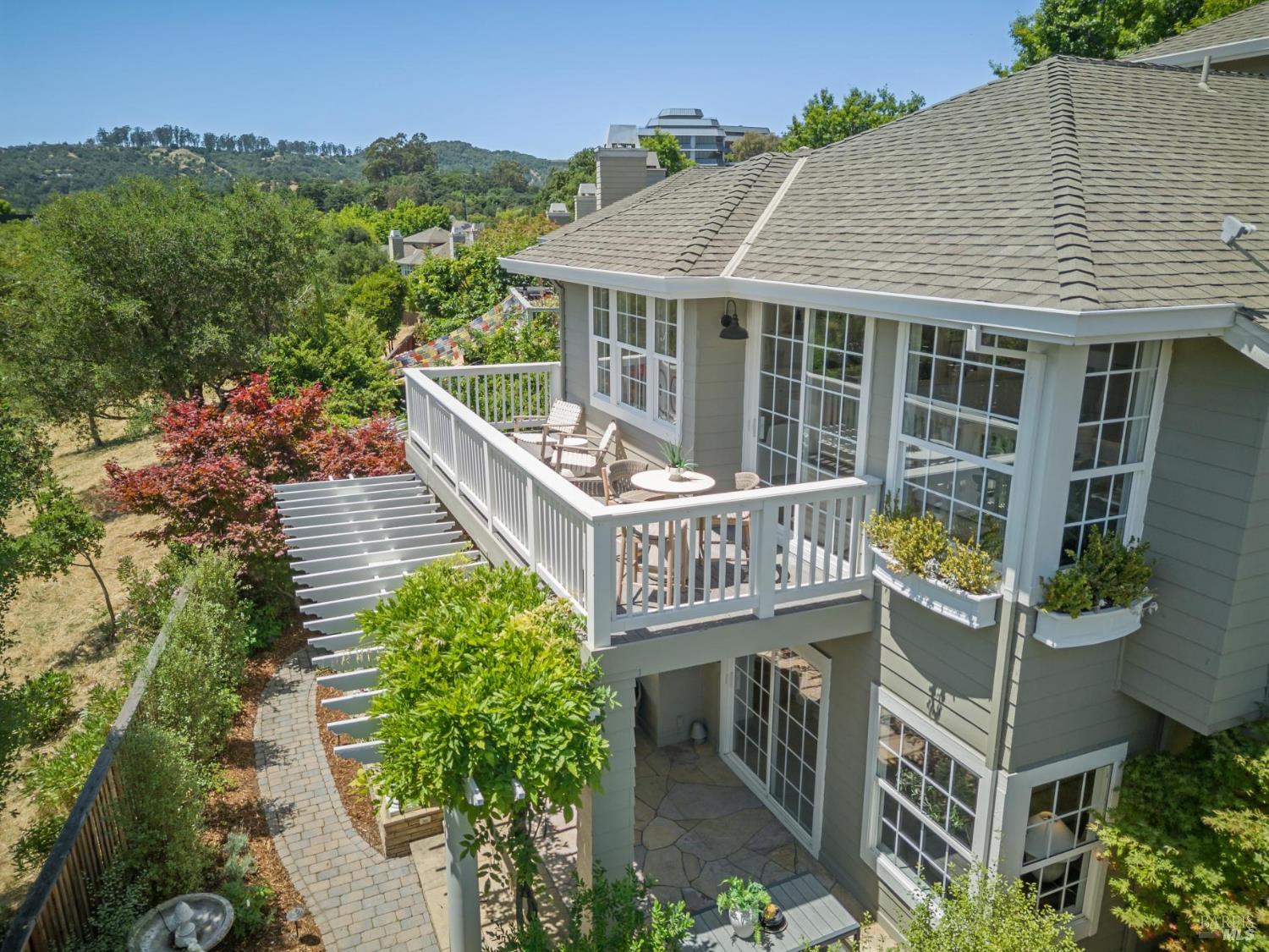 83 Vista Marin Drive San Rafael CA 94903