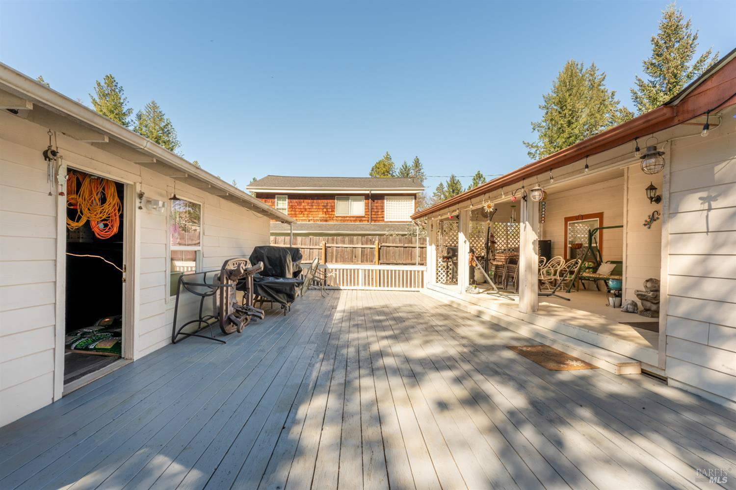 2301 North Road Laytonville CA 95454