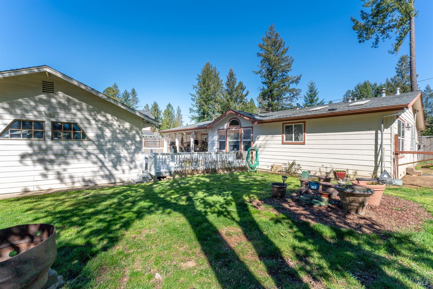 2301 North Road Laytonville CA 95454