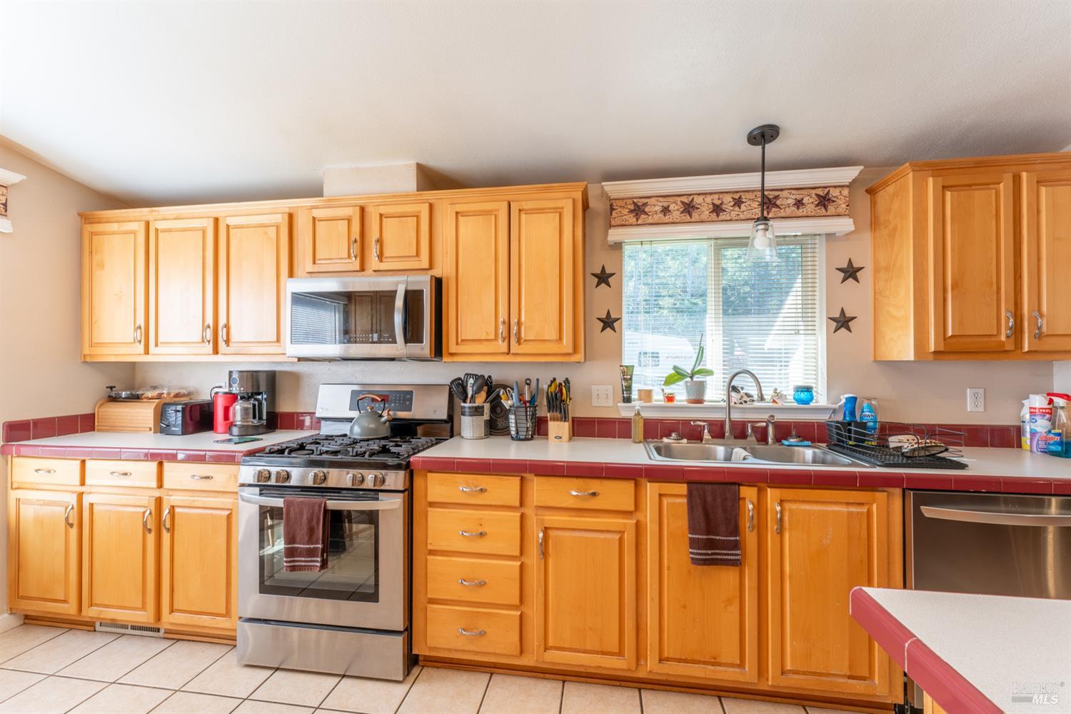 2301 North Road Laytonville CA 95454
