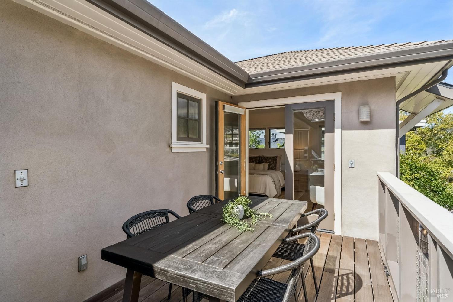 1033 Colusa Avenue Berkeley CA 94707