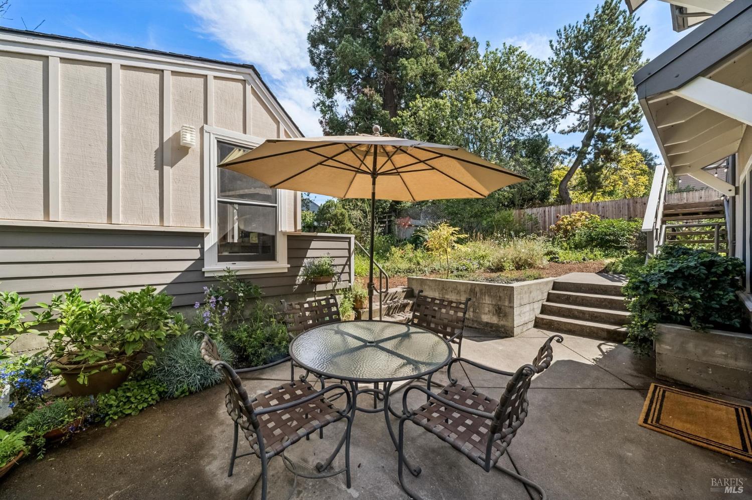 1033 Colusa Avenue Berkeley CA 94707