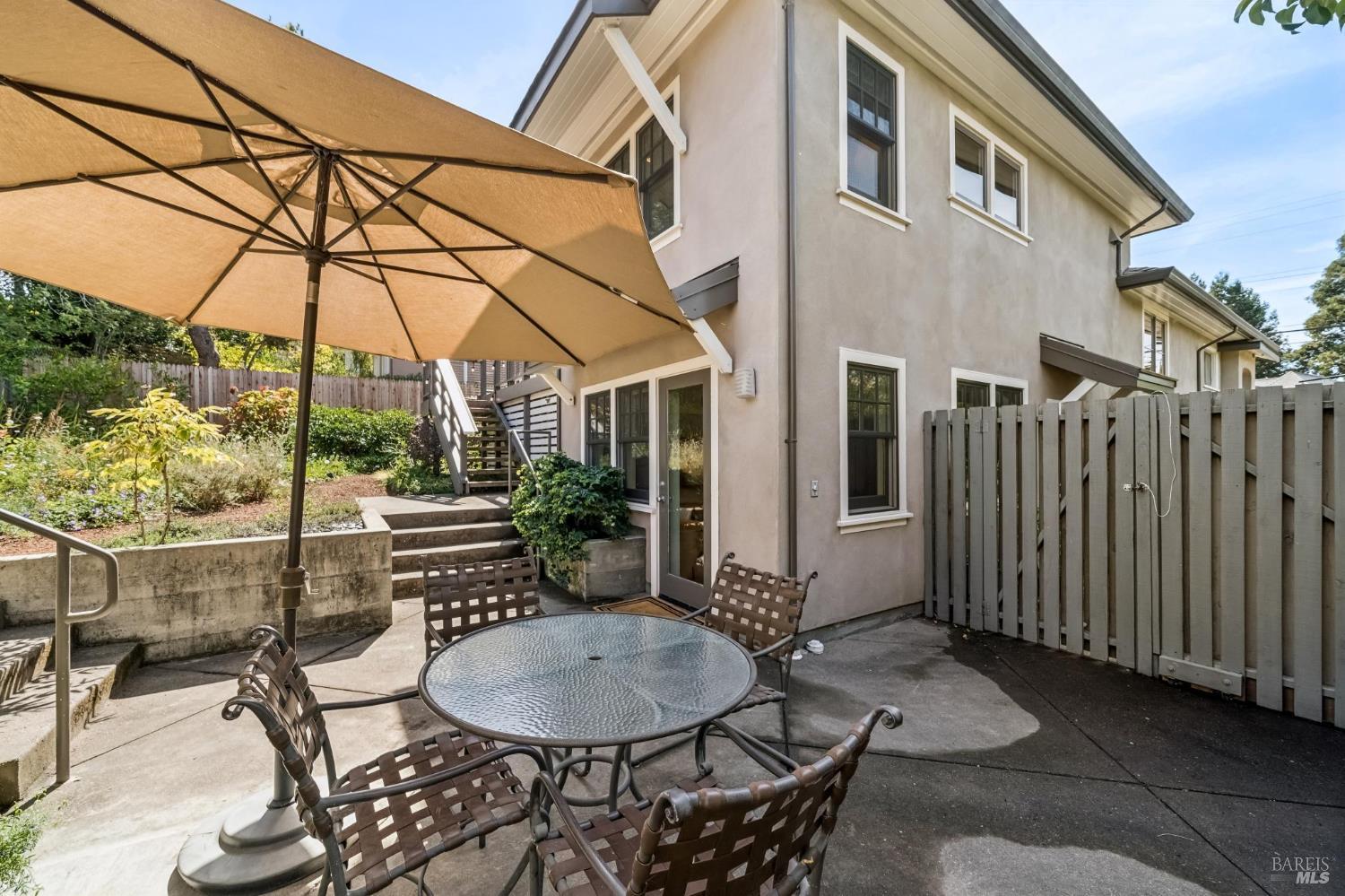 1033 Colusa Avenue Berkeley CA 94707