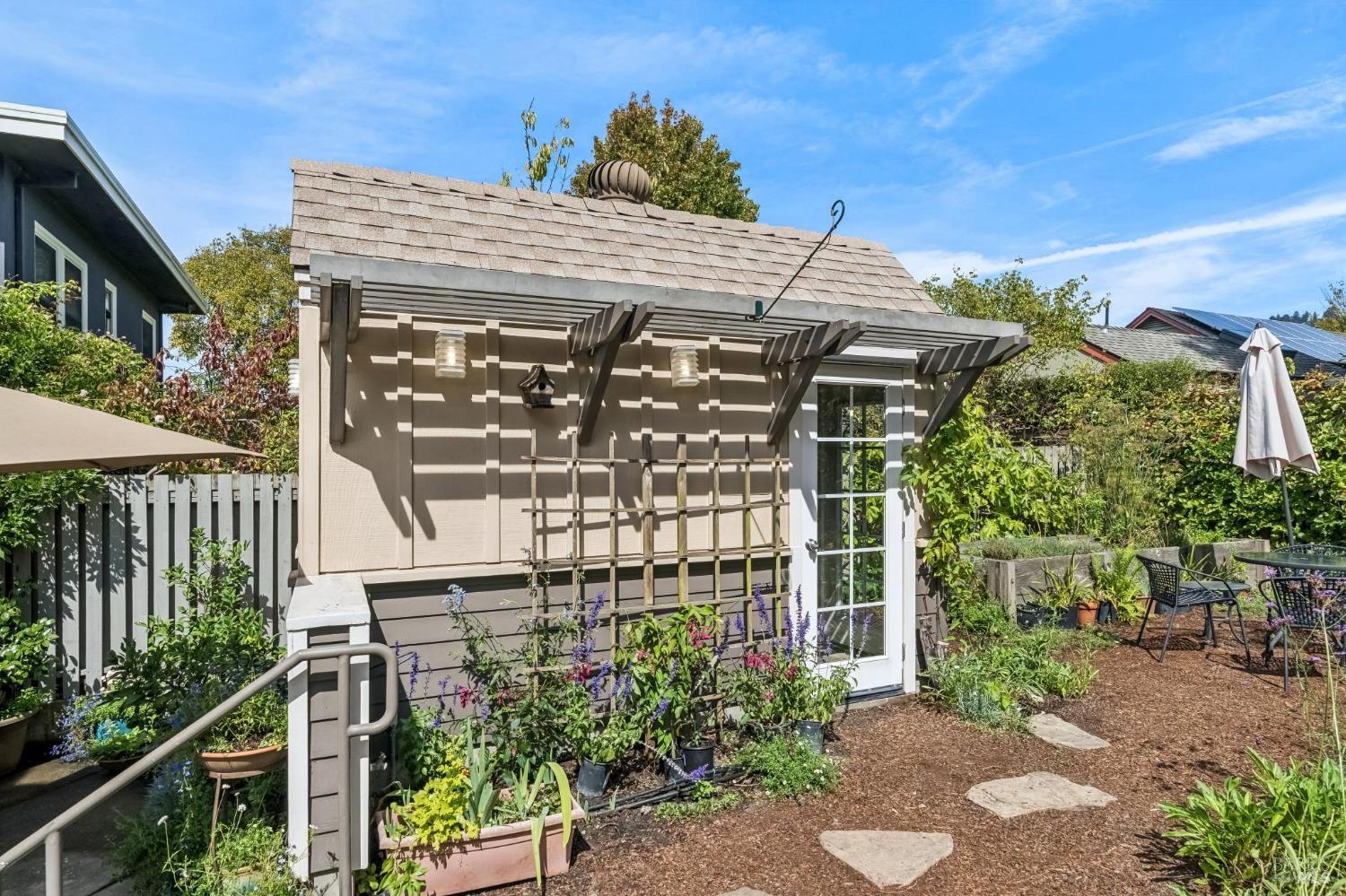 1033 Colusa Avenue Berkeley CA 94707