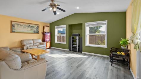 5036 Algiers Avenue Santa Rosa CA 95409