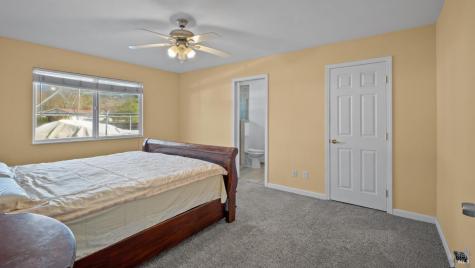 5036 Algiers Avenue Santa Rosa CA 95409