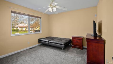 5036 Algiers Avenue Santa Rosa CA 95409