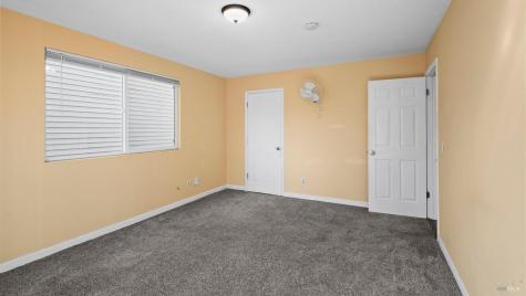 5036 Algiers Avenue Santa Rosa CA 95409