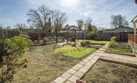 5036 Algiers Avenue Santa Rosa CA 95409