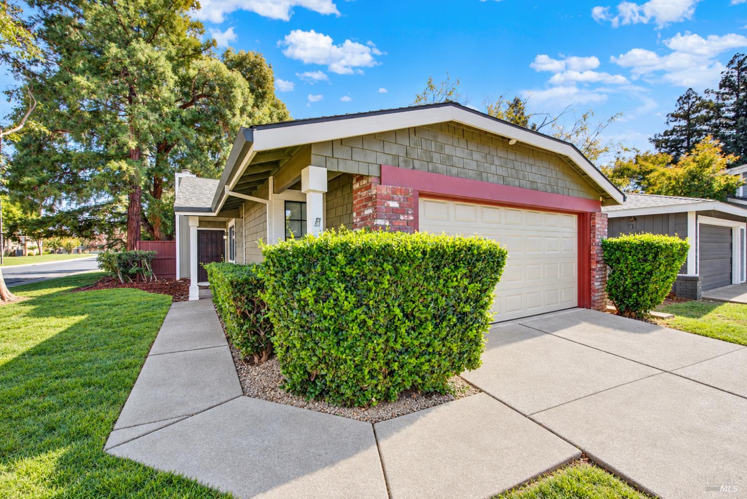 100 Old Glory Lane Vacaville CA 95687