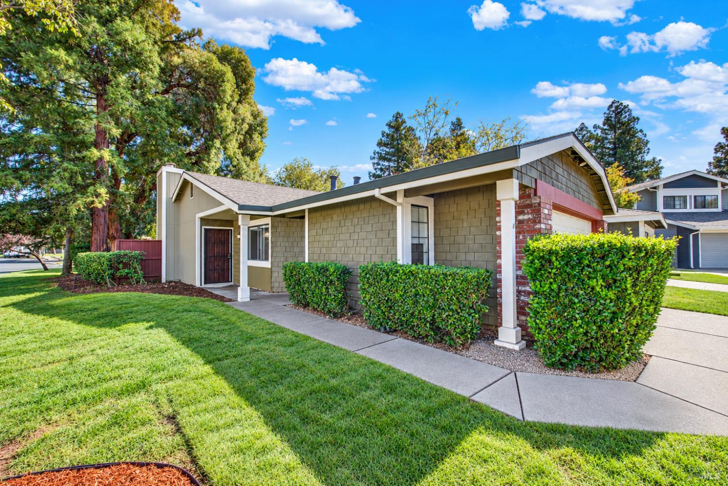 100 Old Glory Lane Vacaville CA 95687