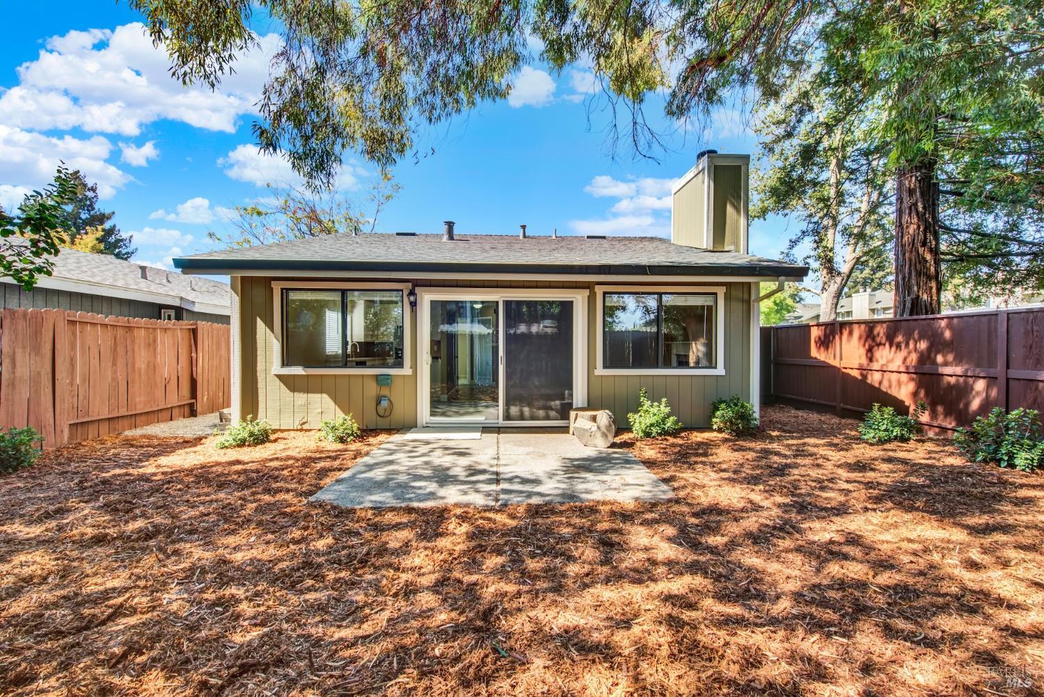 100 Old Glory Lane Vacaville CA 95687