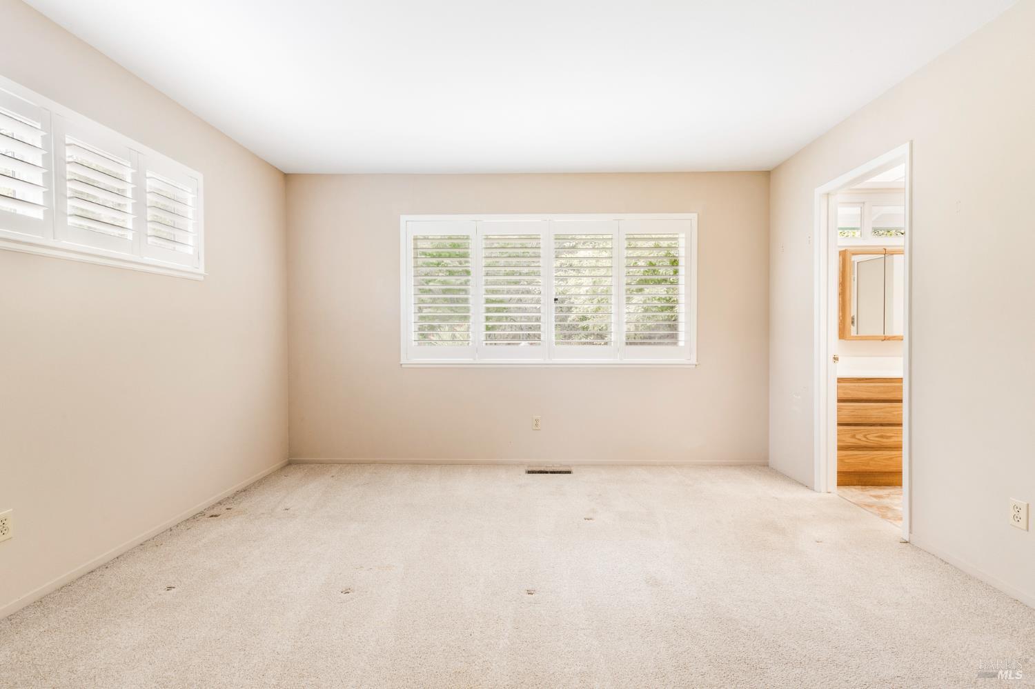 435 Meadowgreen Drive Santa Rosa CA 95409