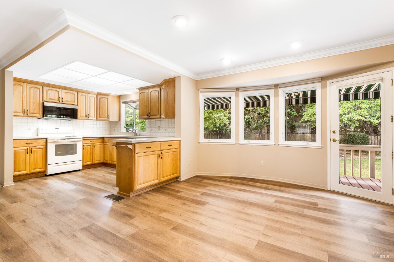 435 Meadowgreen Drive Santa Rosa CA 95409