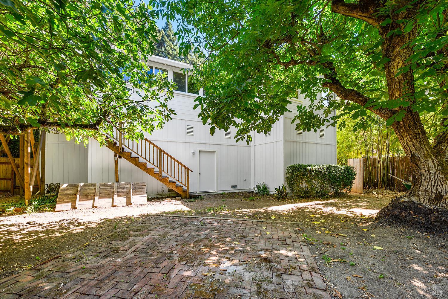 10590 Grays Road Forestville CA 95436