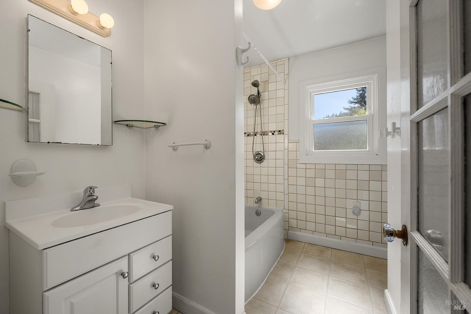 10590 Grays Road Forestville CA 95436