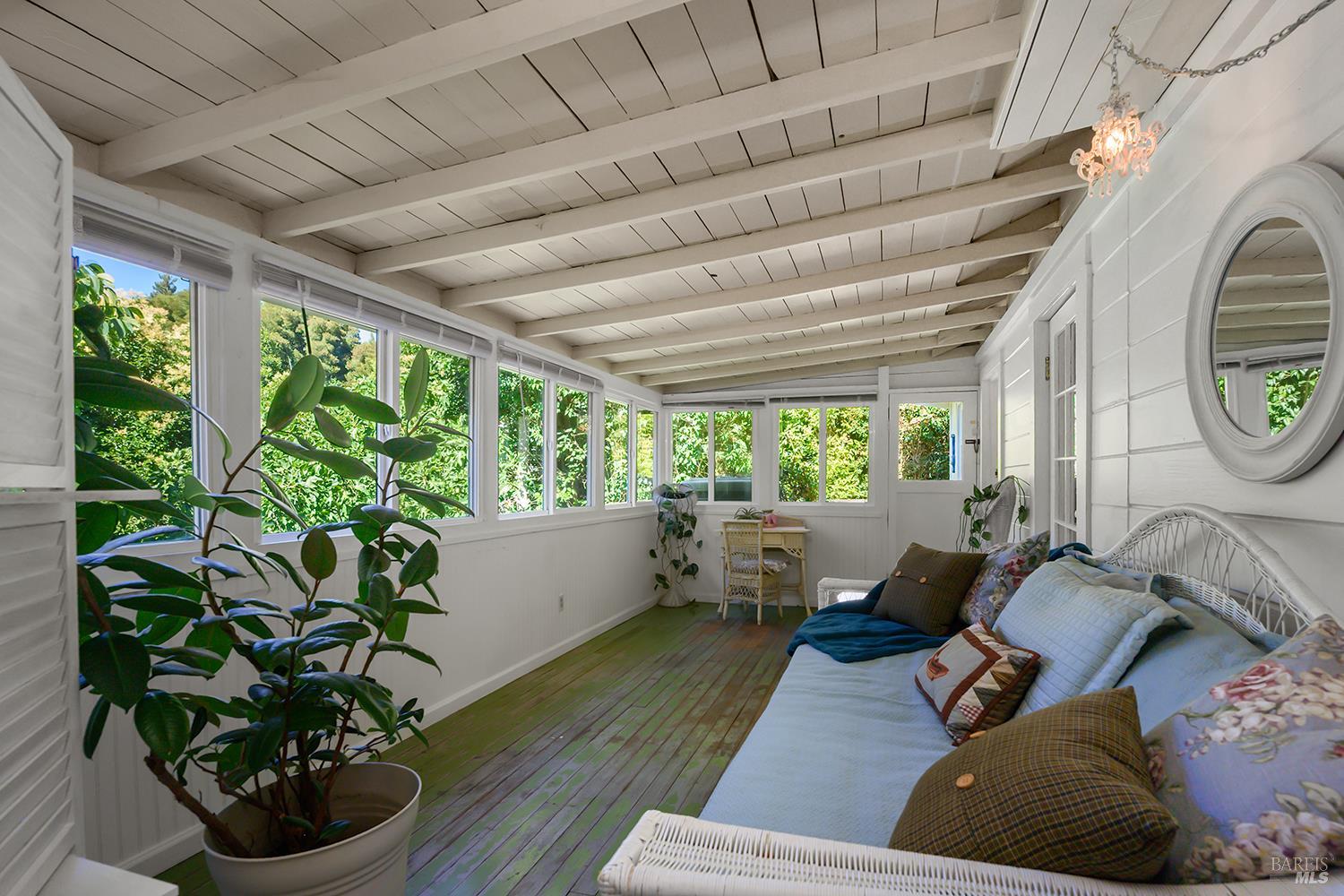 10590 Grays Road Forestville CA 95436