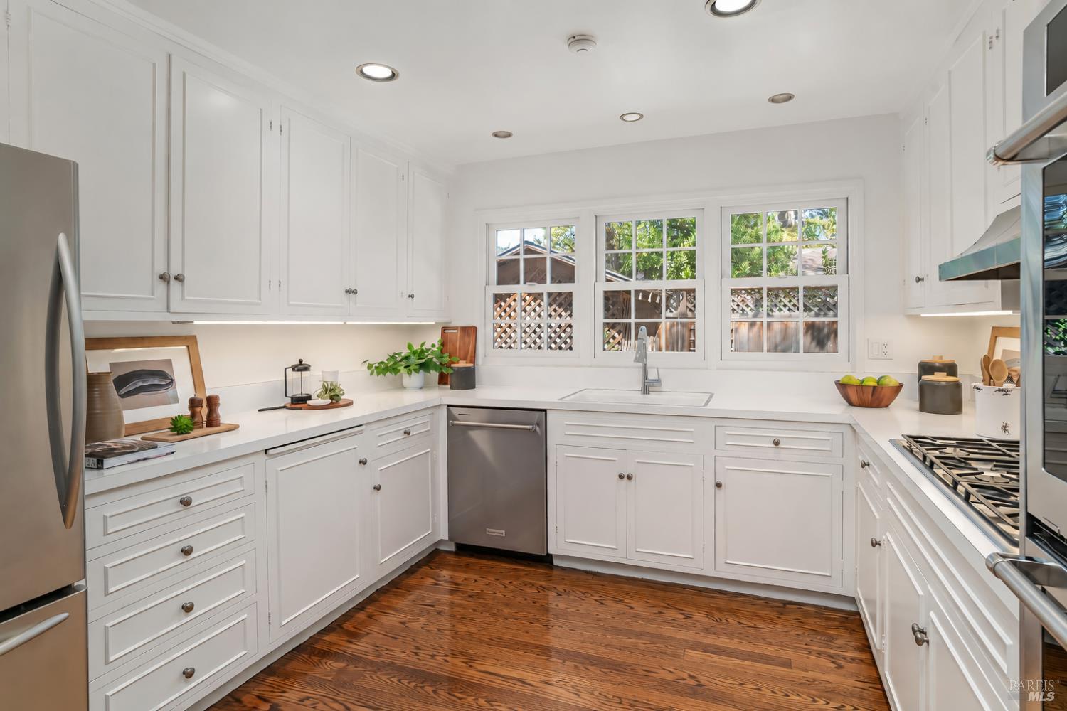 7 Locksly Lane San Rafael CA 94901