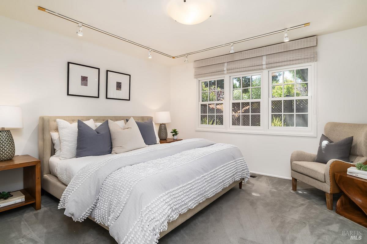 7 Locksly Lane San Rafael CA 94901