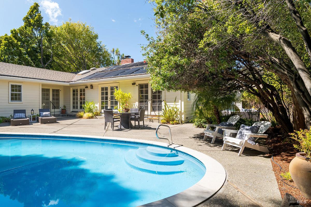7 Locksly Lane San Rafael CA 94901
