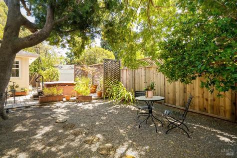 7 Locksly Lane San Rafael CA 94901