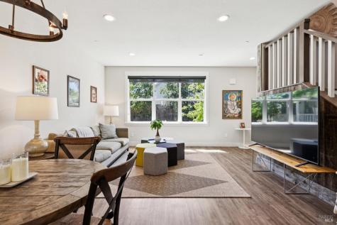 300 Hatchery Lane Sonoma CA 95476
