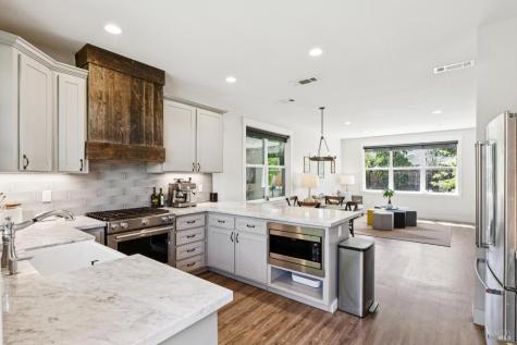 300 Hatchery Lane Sonoma CA 95476